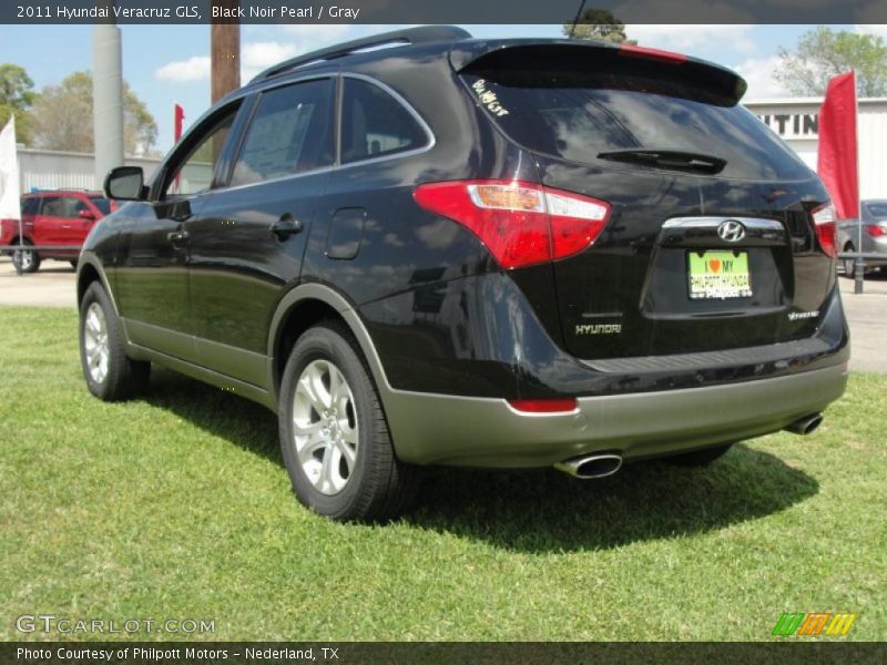 Black Noir Pearl / Gray 2011 Hyundai Veracruz GLS
