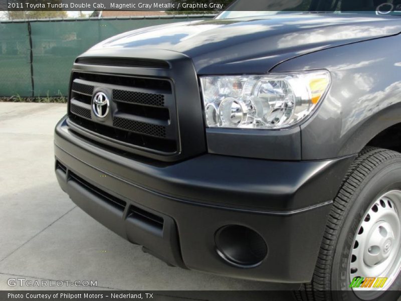 Magnetic Gray Metallic / Graphite Gray 2011 Toyota Tundra Double Cab