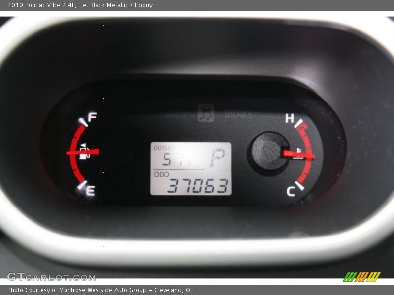 Jet Black Metallic / Ebony 2010 Pontiac Vibe 2.4L