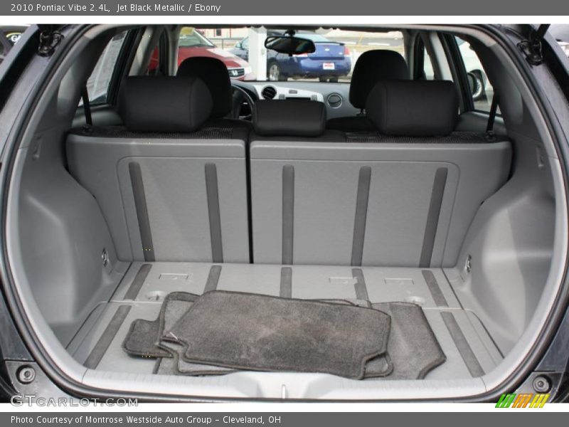  2010 Vibe 2.4L Trunk