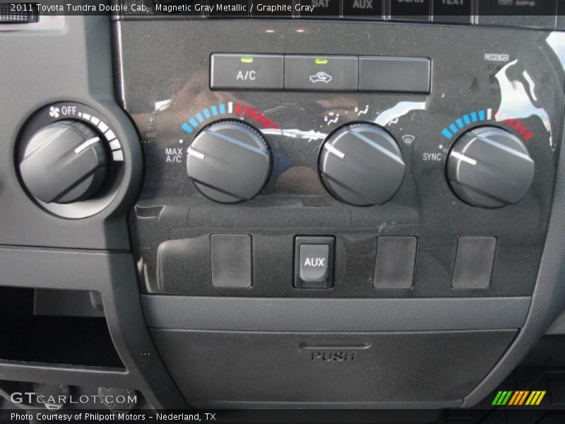 Controls of 2011 Tundra Double Cab