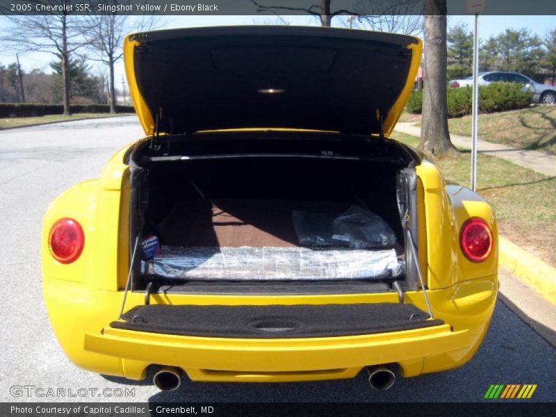 Slingshot Yellow / Ebony Black 2005 Chevrolet SSR