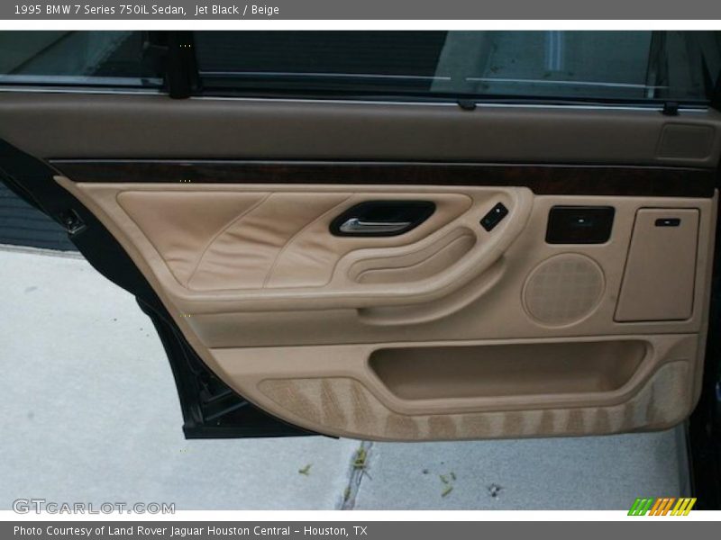 Door Panel of 1995 7 Series 750iL Sedan