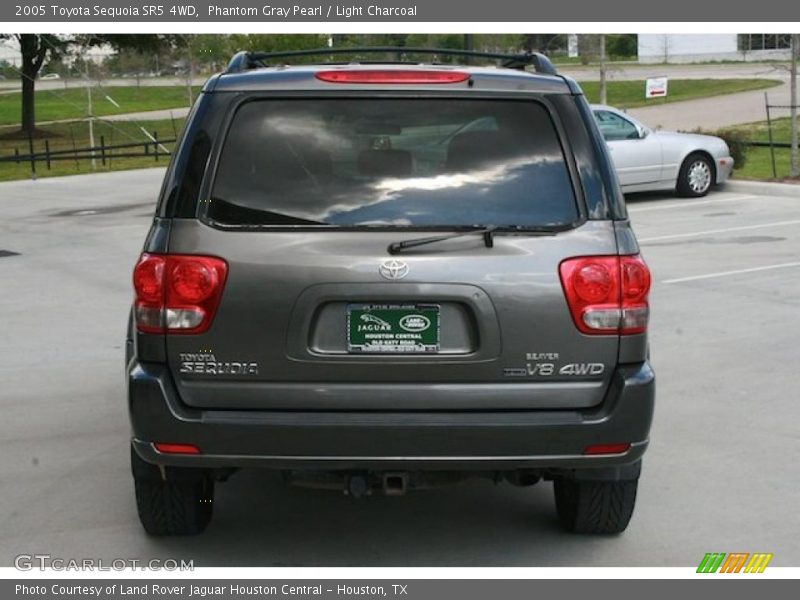 Phantom Gray Pearl / Light Charcoal 2005 Toyota Sequoia SR5 4WD