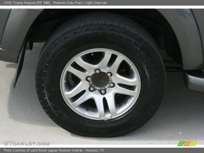 Phantom Gray Pearl / Light Charcoal 2005 Toyota Sequoia SR5 4WD