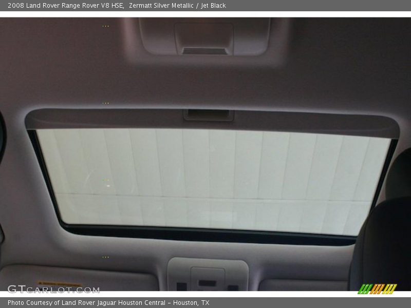 Sunroof of 2008 Range Rover V8 HSE