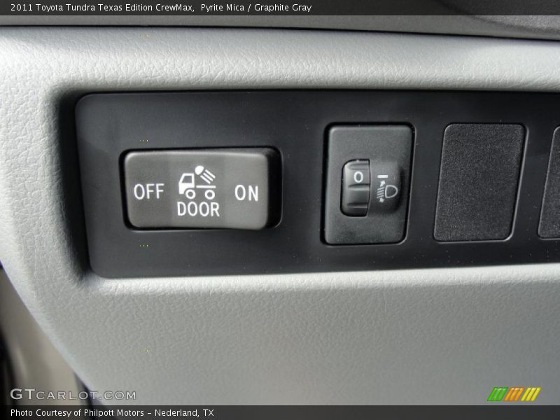 Controls of 2011 Tundra Texas Edition CrewMax