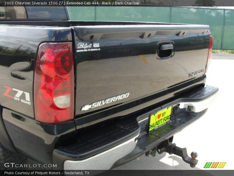 Black / Dark Charcoal 2003 Chevrolet Silverado 1500 Z71 Extended Cab 4x4