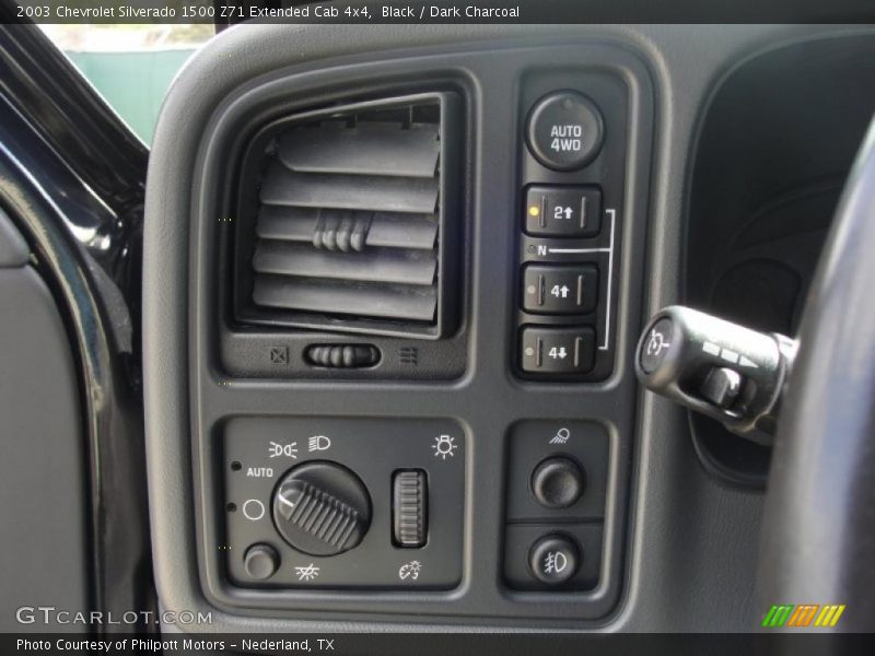 Black / Dark Charcoal 2003 Chevrolet Silverado 1500 Z71 Extended Cab 4x4