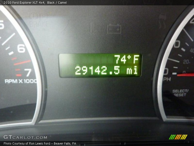 Black / Camel 2010 Ford Explorer XLT 4x4