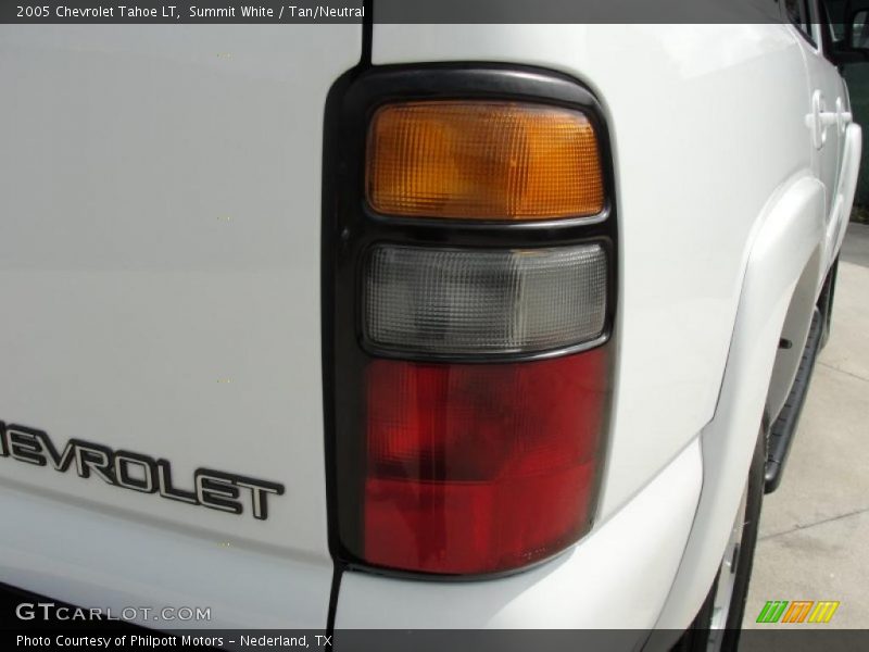 Summit White / Tan/Neutral 2005 Chevrolet Tahoe LT