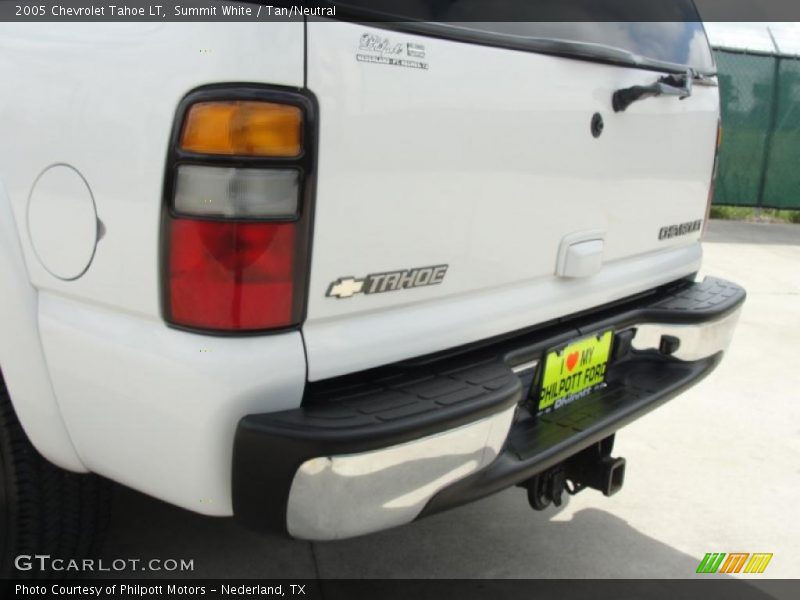 Summit White / Tan/Neutral 2005 Chevrolet Tahoe LT
