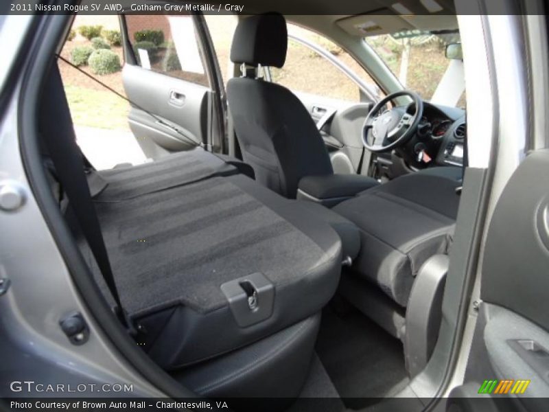 Gotham Gray Metallic / Gray 2011 Nissan Rogue SV AWD