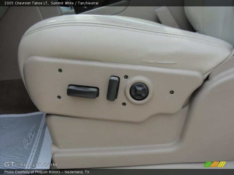 Summit White / Tan/Neutral 2005 Chevrolet Tahoe LT