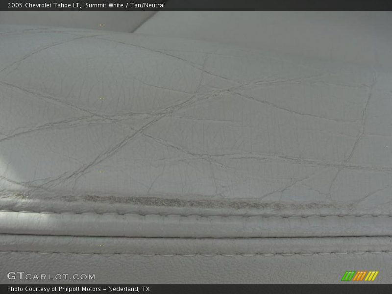 Summit White / Tan/Neutral 2005 Chevrolet Tahoe LT