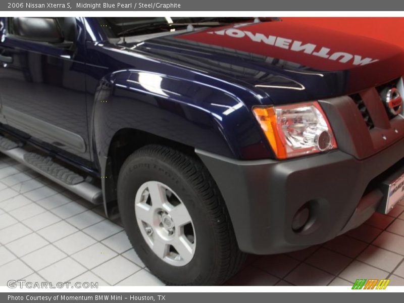 Midnight Blue Pearl / Steel/Graphite 2006 Nissan Xterra S
