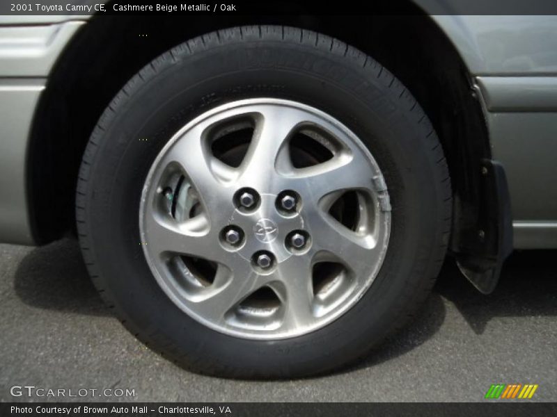 Cashmere Beige Metallic / Oak 2001 Toyota Camry CE