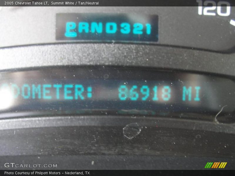 Summit White / Tan/Neutral 2005 Chevrolet Tahoe LT