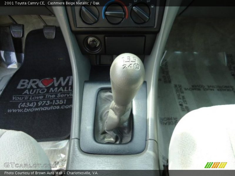 Cashmere Beige Metallic / Oak 2001 Toyota Camry CE