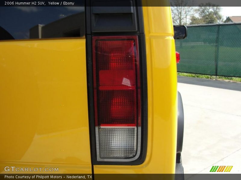 Yellow / Ebony 2006 Hummer H2 SUV