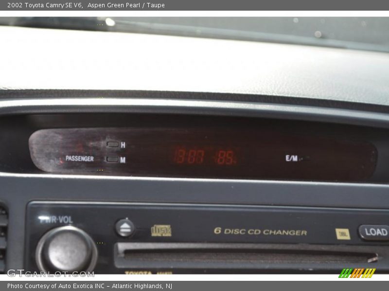 Aspen Green Pearl / Taupe 2002 Toyota Camry SE V6