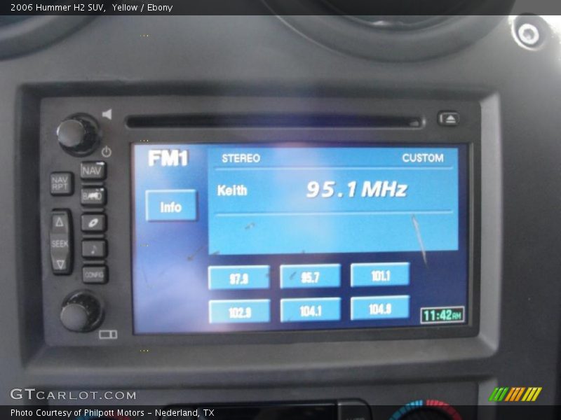 Yellow / Ebony 2006 Hummer H2 SUV