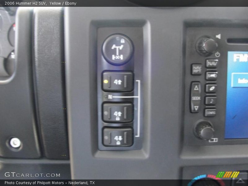 Controls of 2006 H2 SUV
