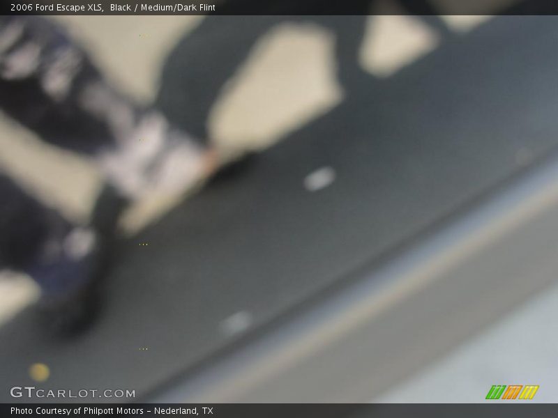 Black / Medium/Dark Flint 2006 Ford Escape XLS