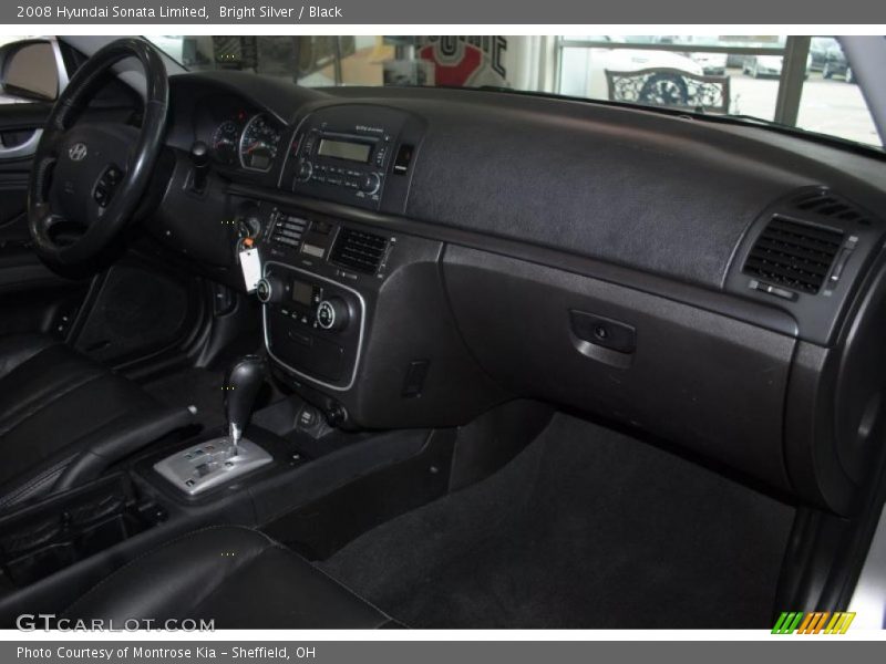 Bright Silver / Black 2008 Hyundai Sonata Limited