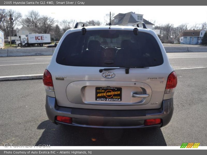 Smart Silver / Gray 2005 Hyundai Santa Fe GLS 4WD