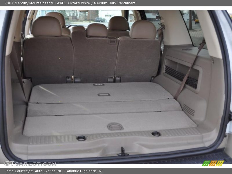  2004 Mountaineer V8 AWD Trunk