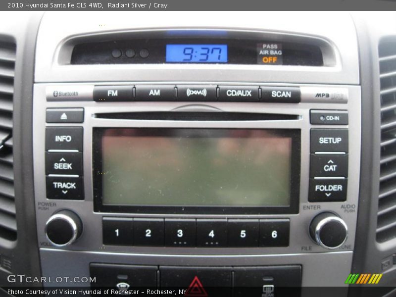 Radiant Silver / Gray 2010 Hyundai Santa Fe GLS 4WD