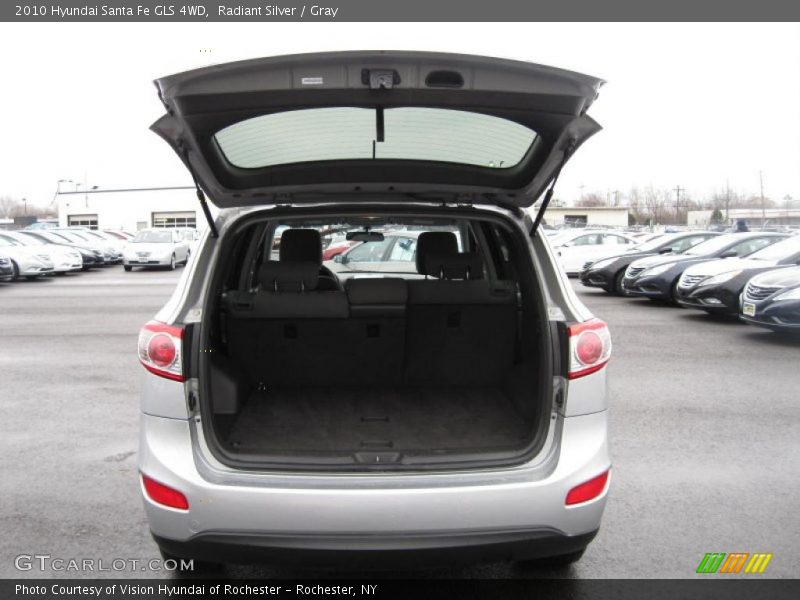 Radiant Silver / Gray 2010 Hyundai Santa Fe GLS 4WD