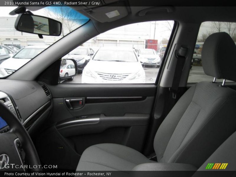 Radiant Silver / Gray 2010 Hyundai Santa Fe GLS 4WD