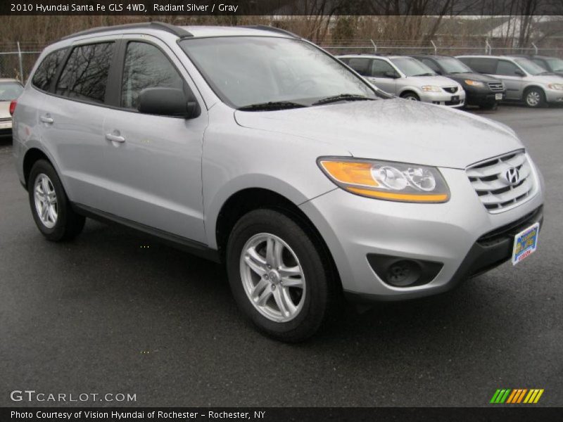 Radiant Silver / Gray 2010 Hyundai Santa Fe GLS 4WD