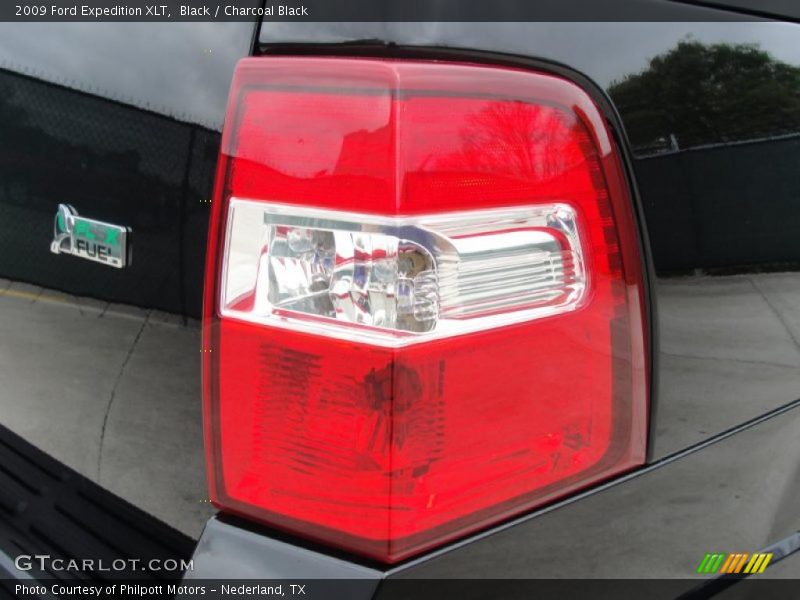 Black / Charcoal Black 2009 Ford Expedition XLT