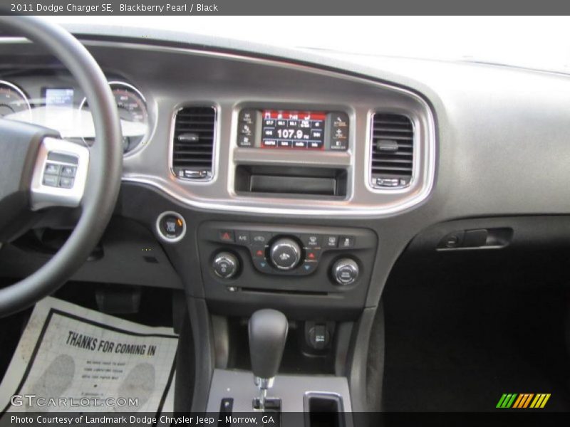 Blackberry Pearl / Black 2011 Dodge Charger SE