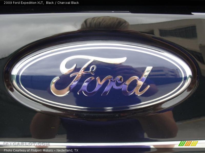  2009 Expedition XLT Logo