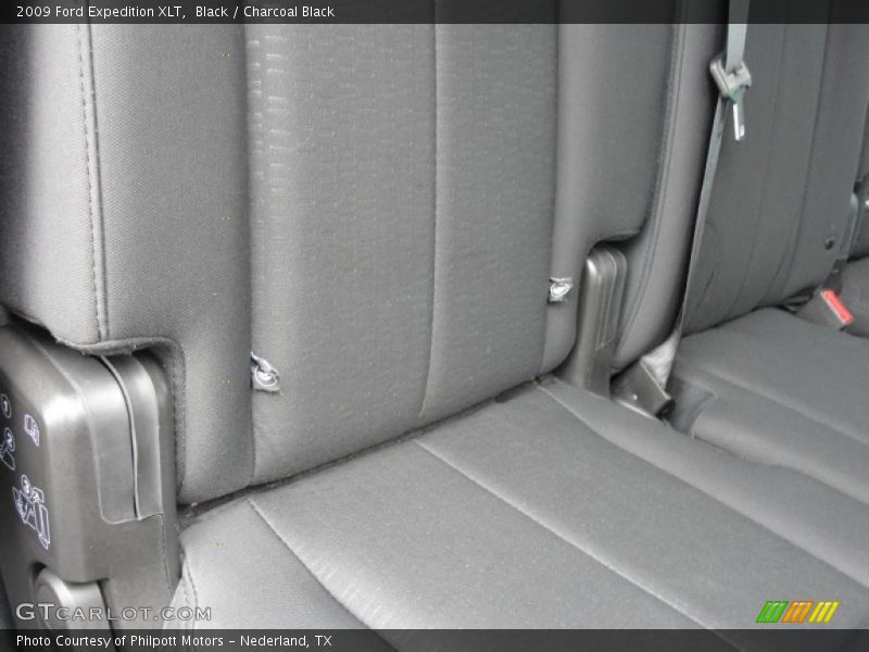 Black / Charcoal Black 2009 Ford Expedition XLT