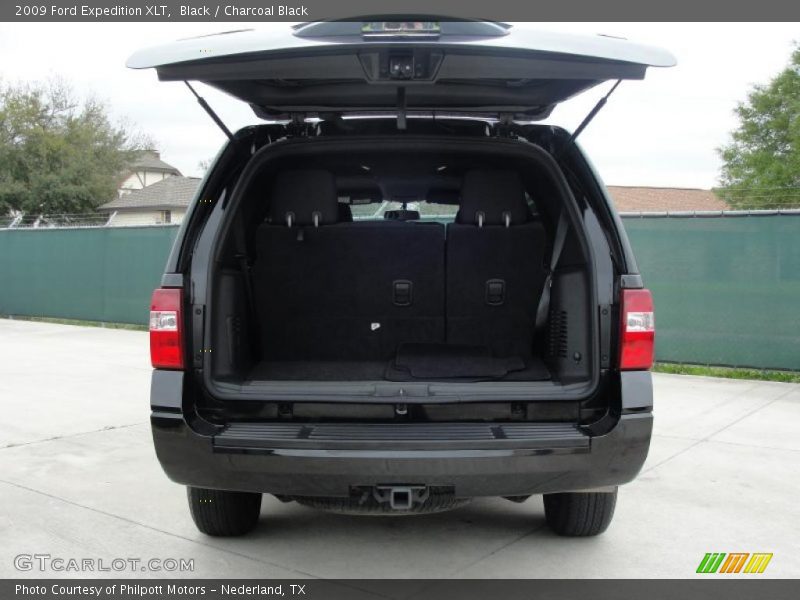 Black / Charcoal Black 2009 Ford Expedition XLT