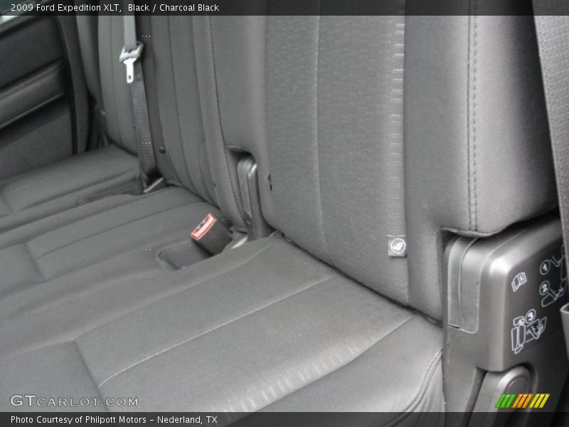 Black / Charcoal Black 2009 Ford Expedition XLT