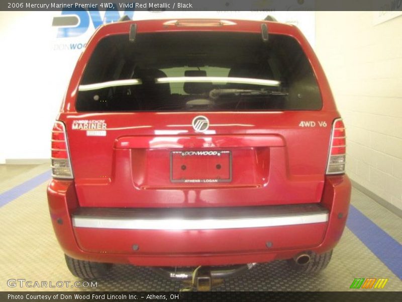 Vivid Red Metallic / Black 2006 Mercury Mariner Premier 4WD