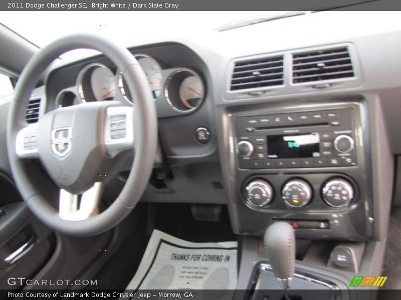 Bright White / Dark Slate Gray 2011 Dodge Challenger SE