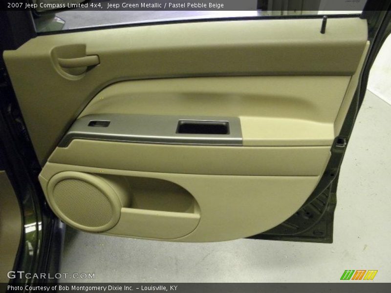 Jeep Green Metallic / Pastel Pebble Beige 2007 Jeep Compass Limited 4x4