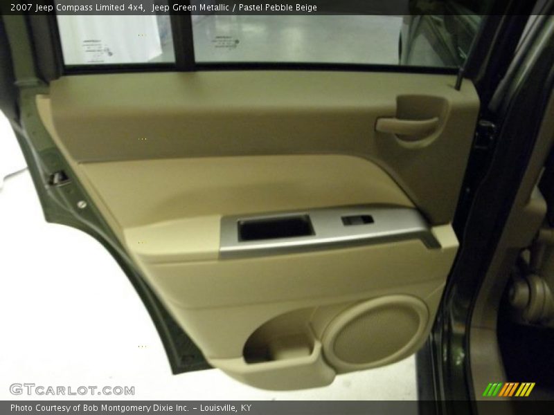 Jeep Green Metallic / Pastel Pebble Beige 2007 Jeep Compass Limited 4x4