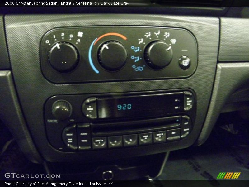 Controls of 2006 Sebring Sedan
