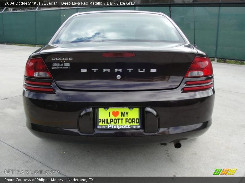 Deep Lava Red Metallic / Dark Slate Gray 2004 Dodge Stratus SE Sedan