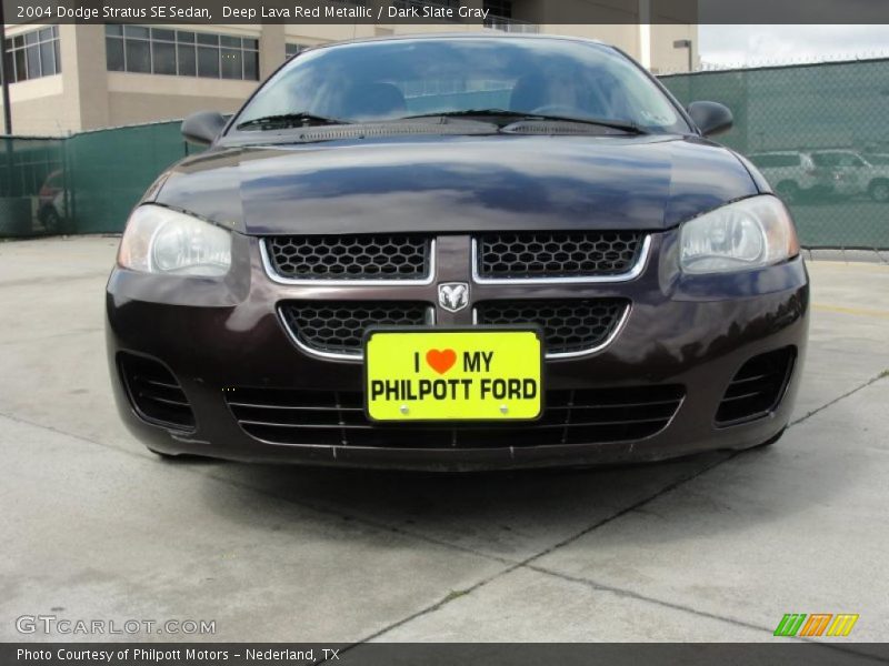 Deep Lava Red Metallic / Dark Slate Gray 2004 Dodge Stratus SE Sedan