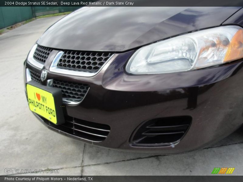 Deep Lava Red Metallic / Dark Slate Gray 2004 Dodge Stratus SE Sedan