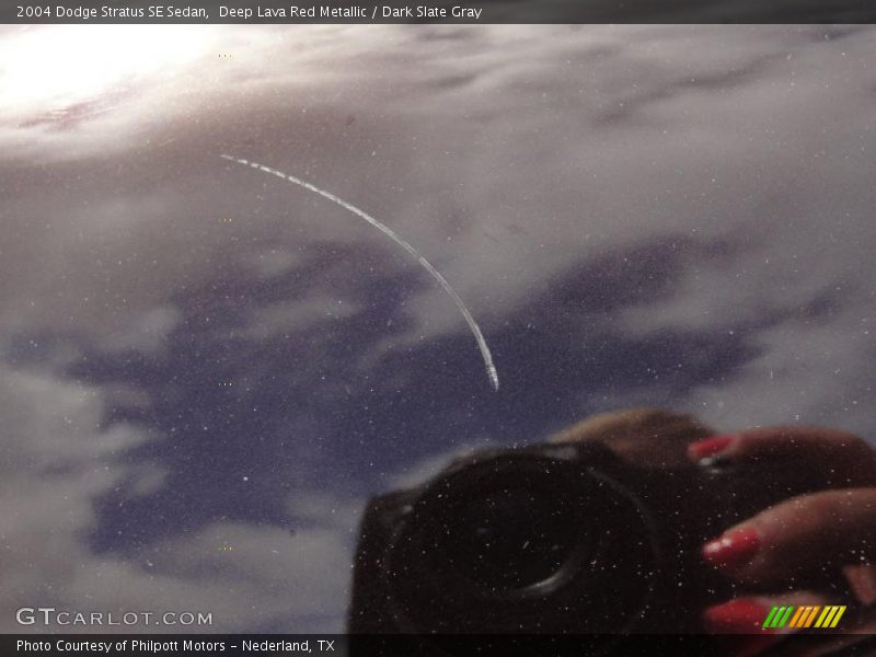 Deep Lava Red Metallic / Dark Slate Gray 2004 Dodge Stratus SE Sedan